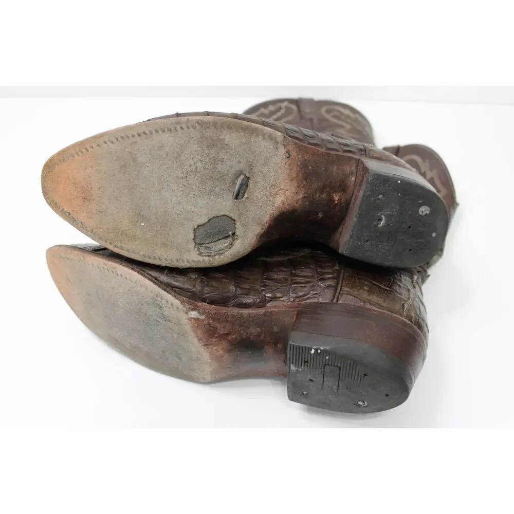 Lucchese pre owned